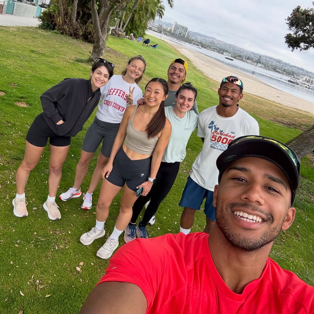 Sandy Sundays Run Club banner